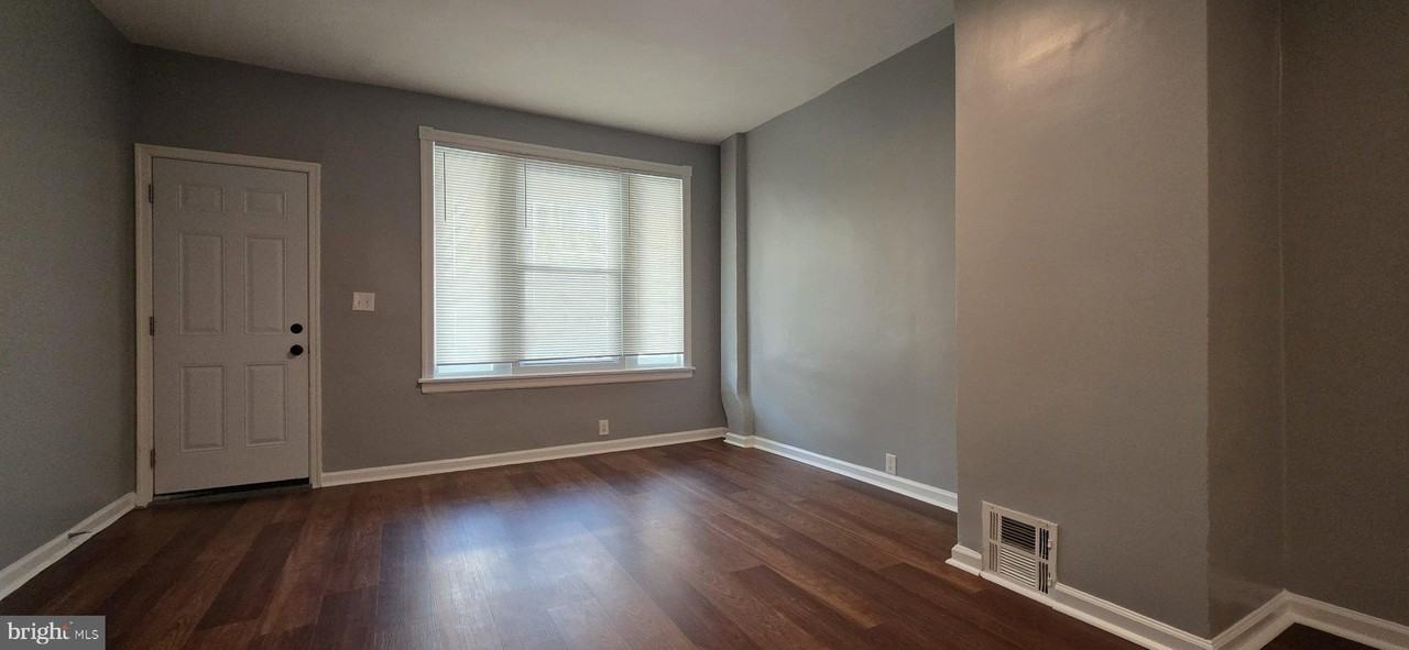 1438 S Marston St - Photo 3 of 29