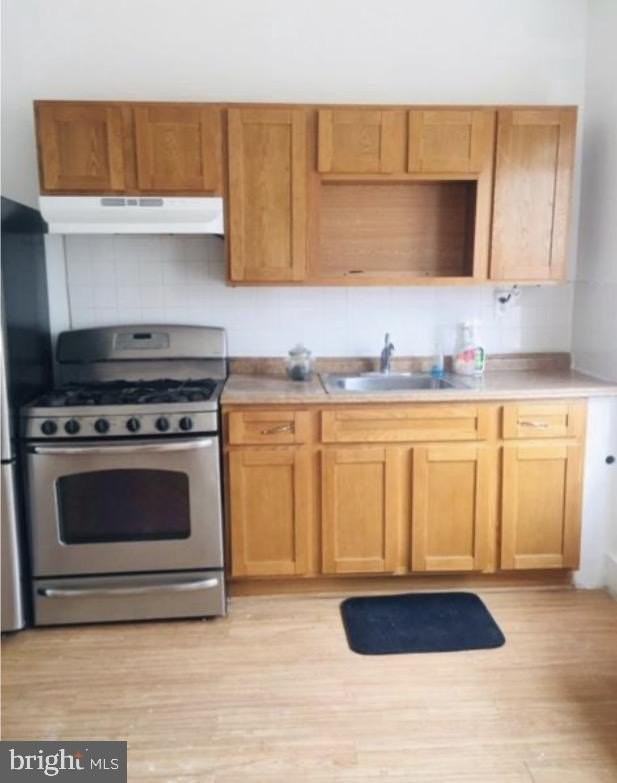 141 E Wyoming Ave #1 - Photo 5 of 13