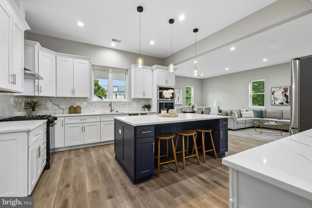 735 N George Mason Dr - Photo 1 of 1