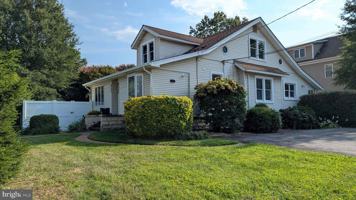 featured image of 802 S Glebe Rd
