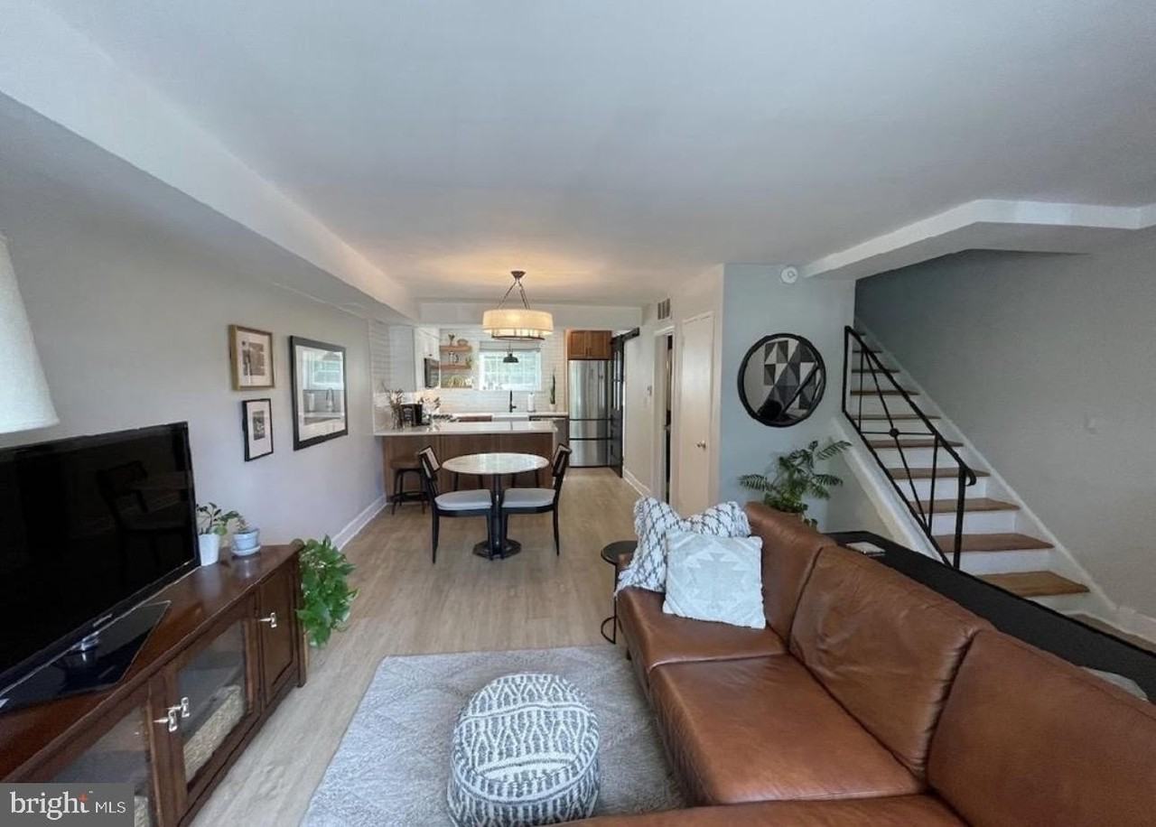 3824 Jay Ave - Photo 2 of 10