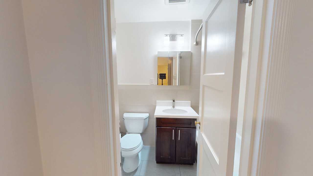 1870 Pacific Avenue - Photo 5 of 20