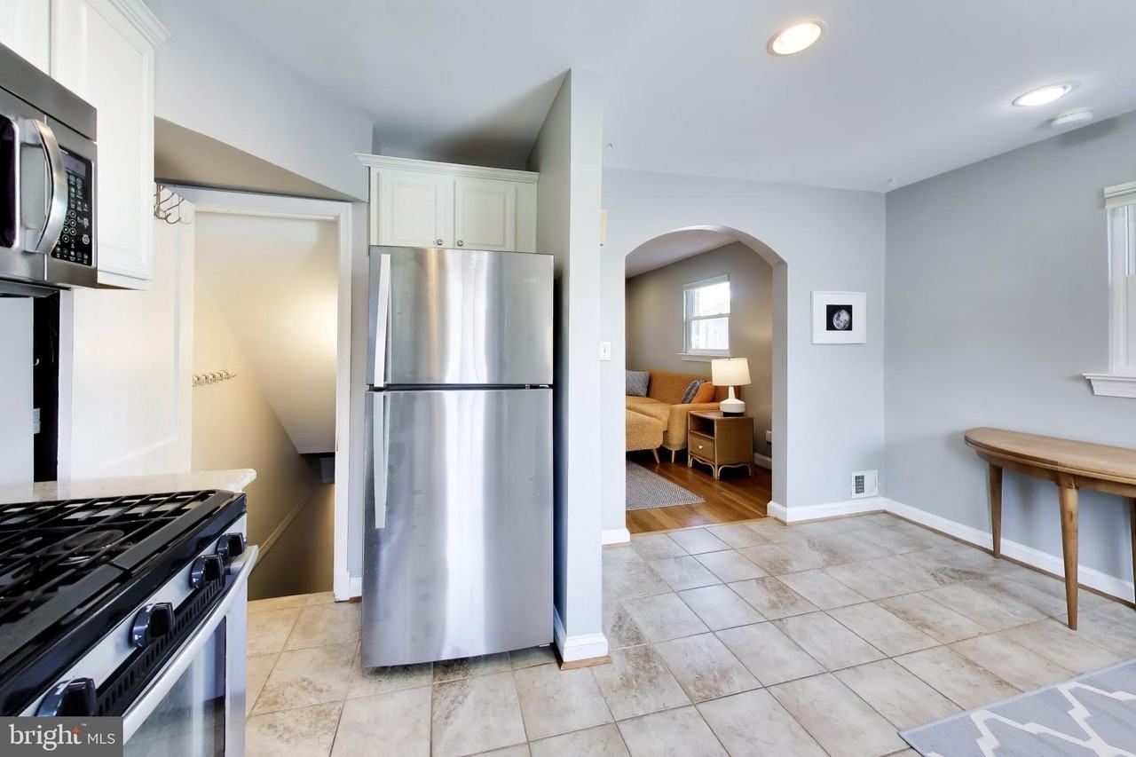 130 Wesmond Dr - Photo 6 of 18
