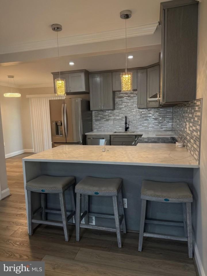 123 Cameron St - Photo 5 of 15