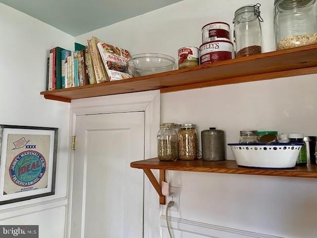 503 Wolfe St - Photo 6 of 19