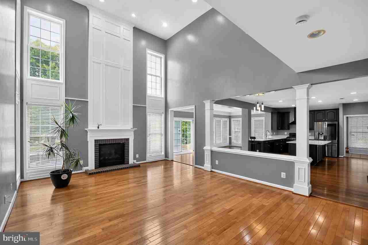 6401 Abingdon Pl - Photo 5 of 23