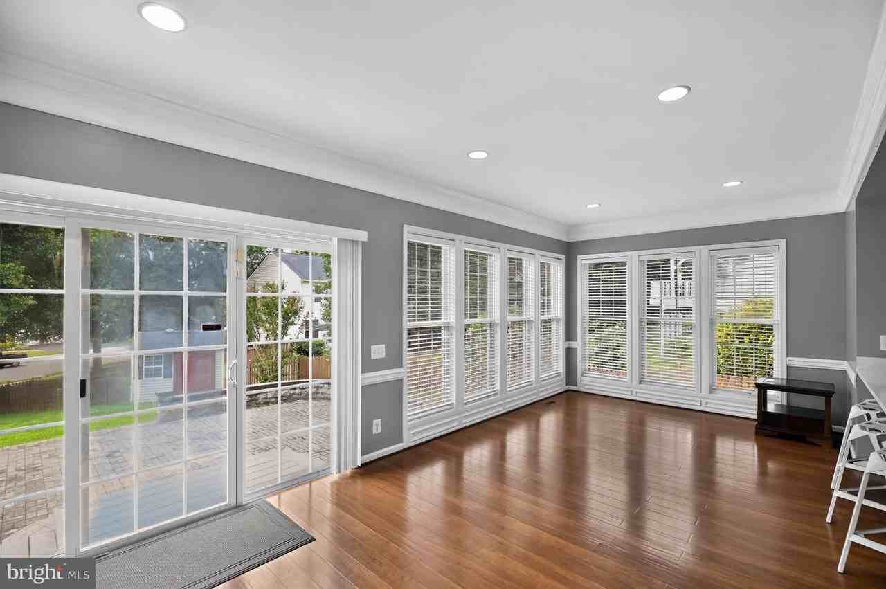 6401 Abingdon Pl - Photo 7 of 23