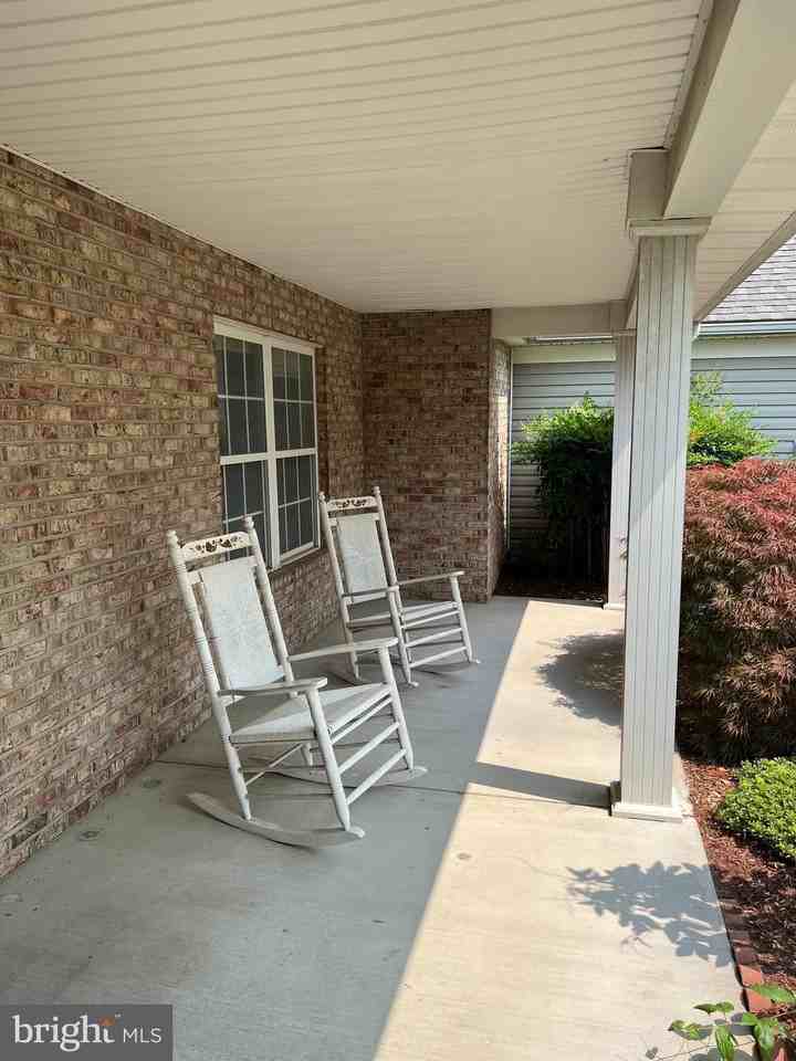 103 Buckwood Ln - Photo 5 of 44