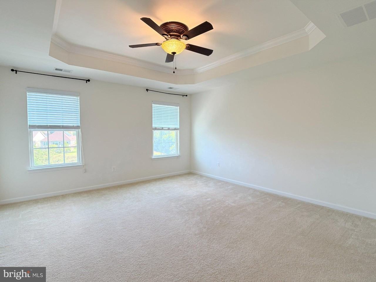 152 Trout Lily Dr - Photo 4 of 33