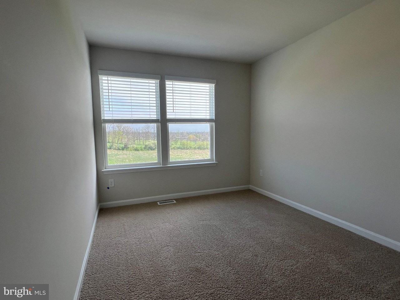 147 Tigney Dr - Photo 6 of 22