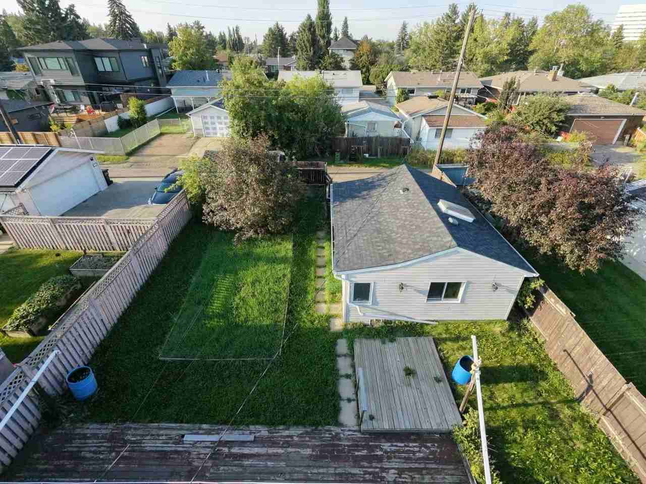 10520 52 Avenue Northwest - Photo 5 of 17