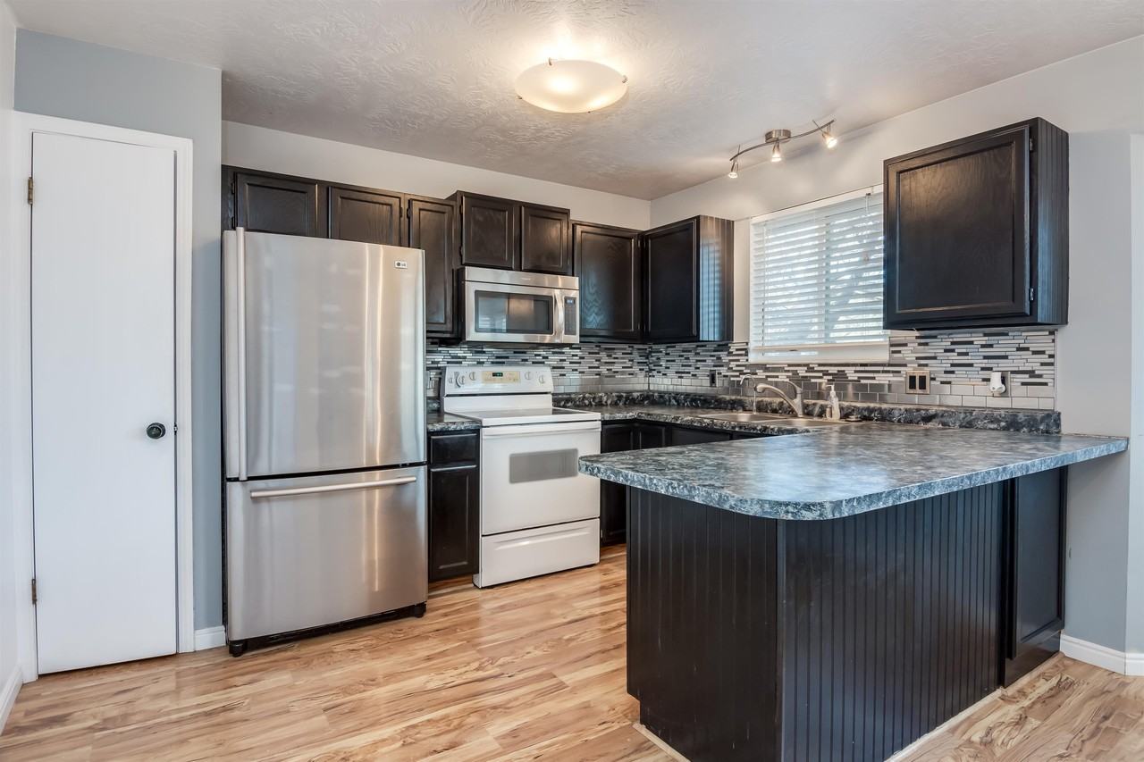 4948 S Decora Way #1 - Photo 3 of 21