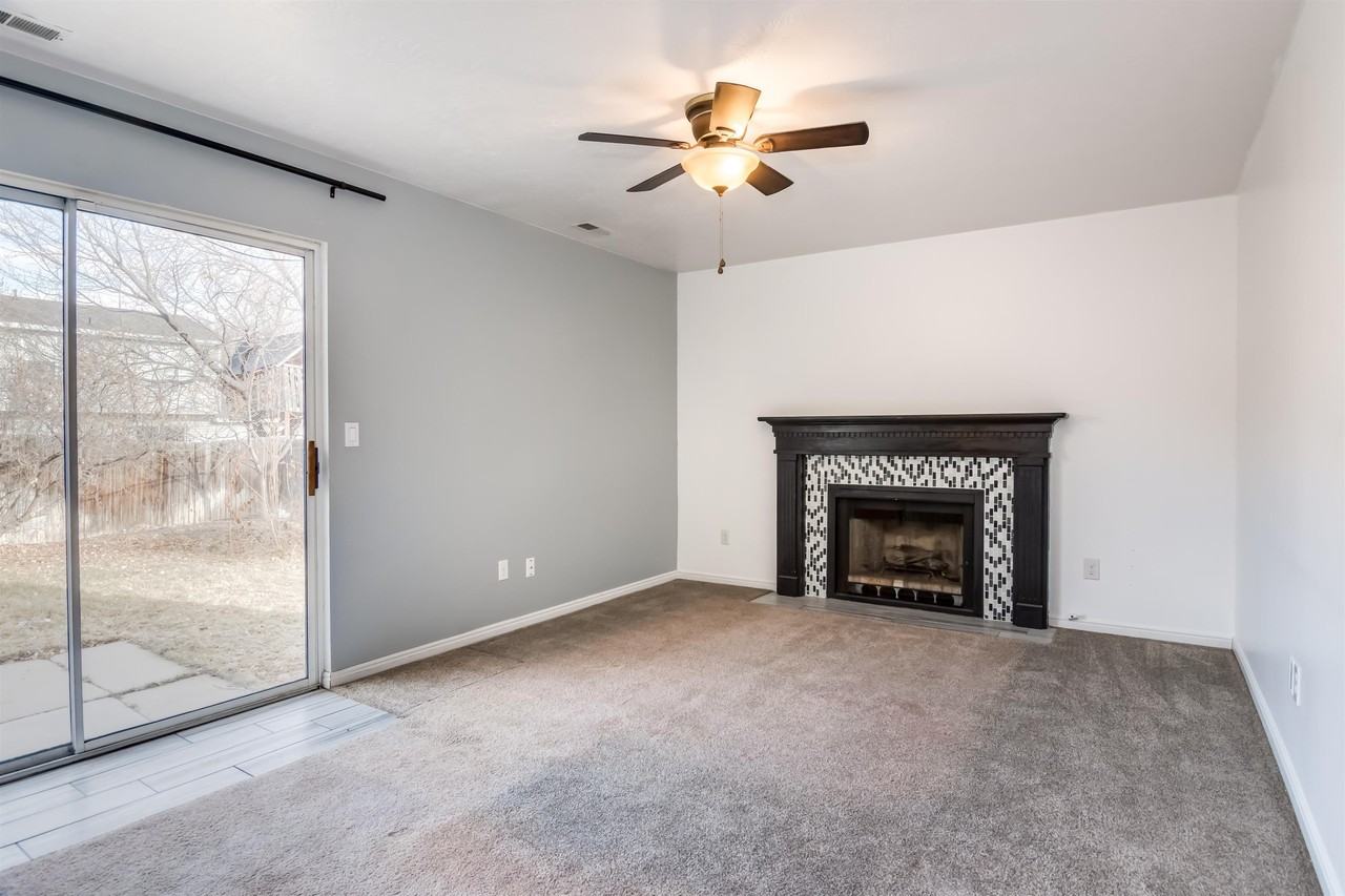 4948 S Decora Way #1 - Photo 4 of 21