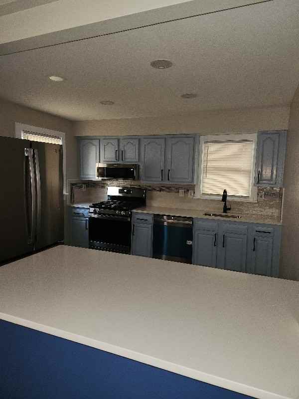 111 W 13th St #A - Photo 4 of 9