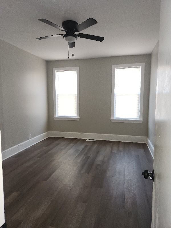 111 W 13th St #A - Photo 5 of 9