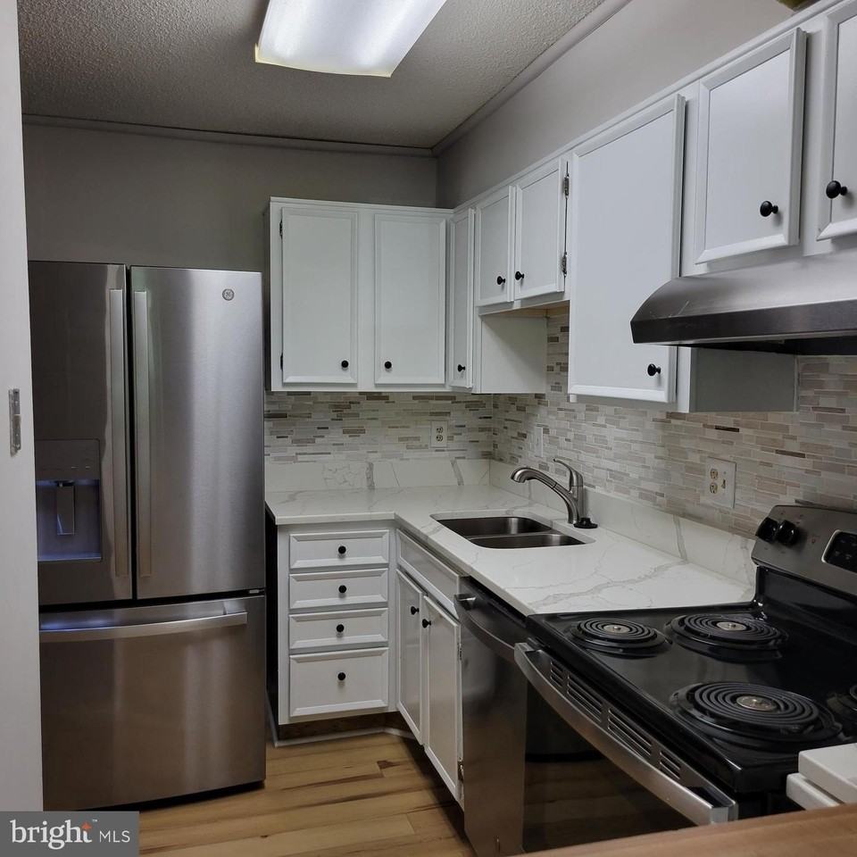 5901 Mount Eagle Dr #207 - Photo 5 of 41