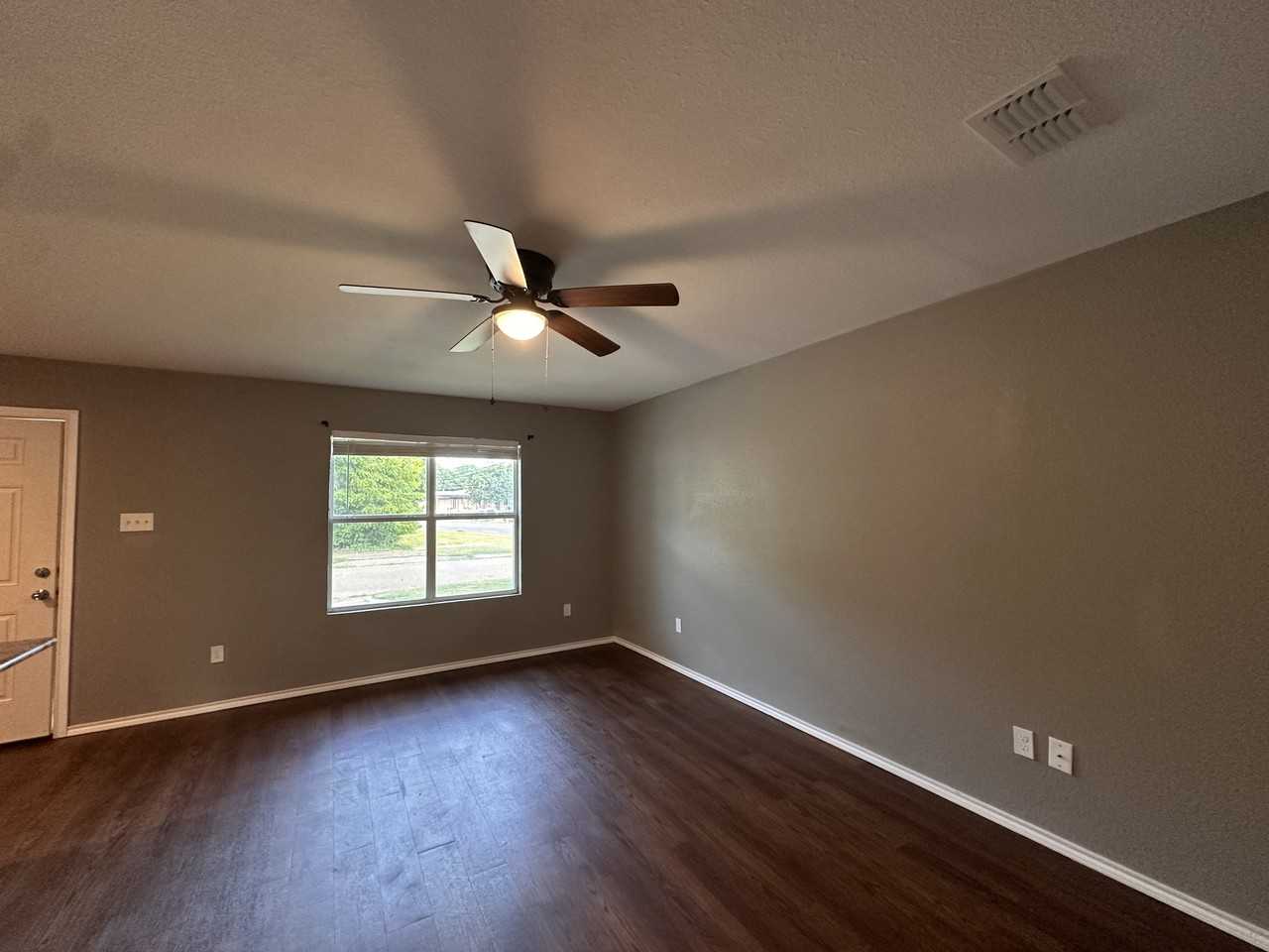 1736 Jennings St #1 - Photo 3 of 46