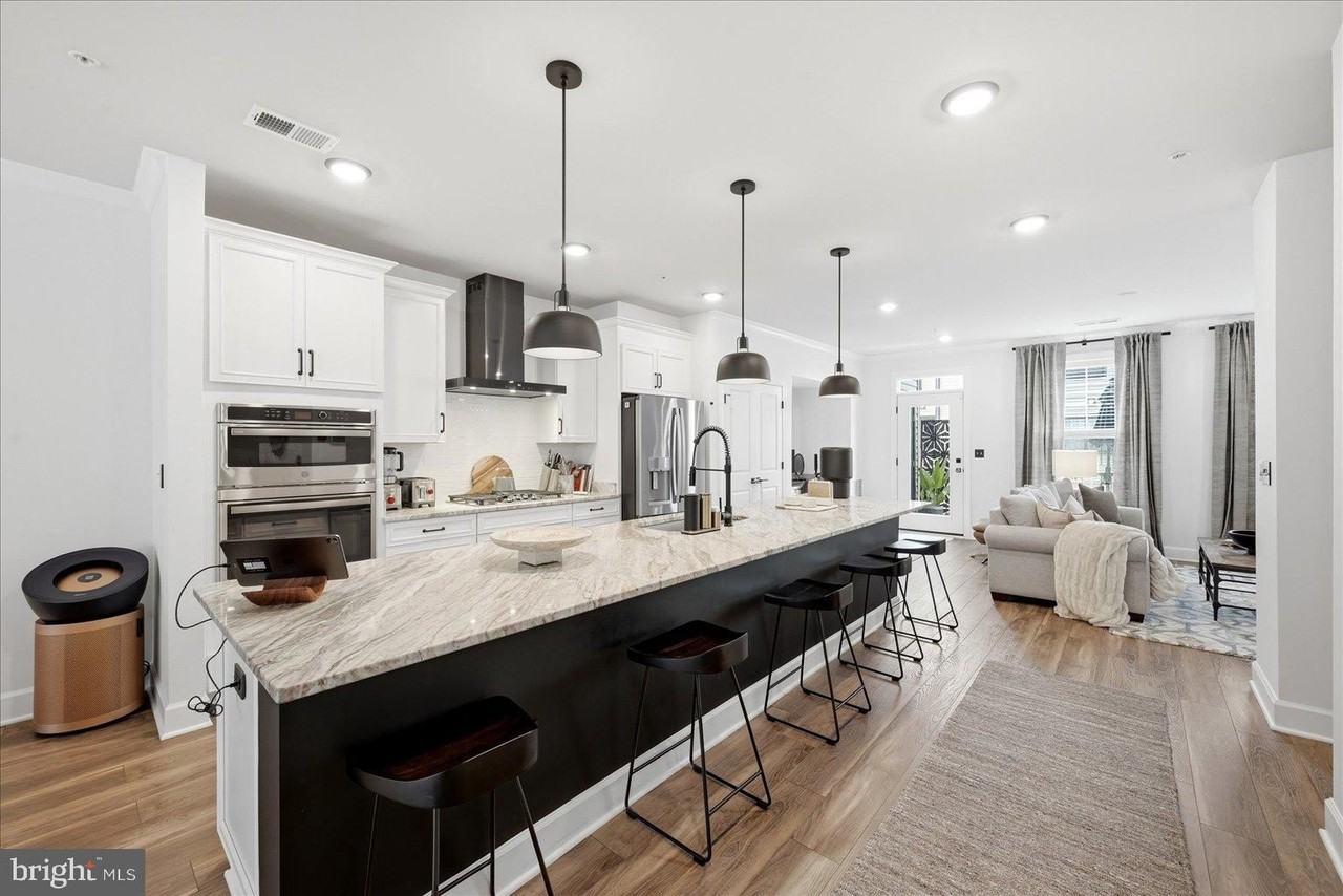 43428 Stonewood Crossing Ter - Photo 2 of 42