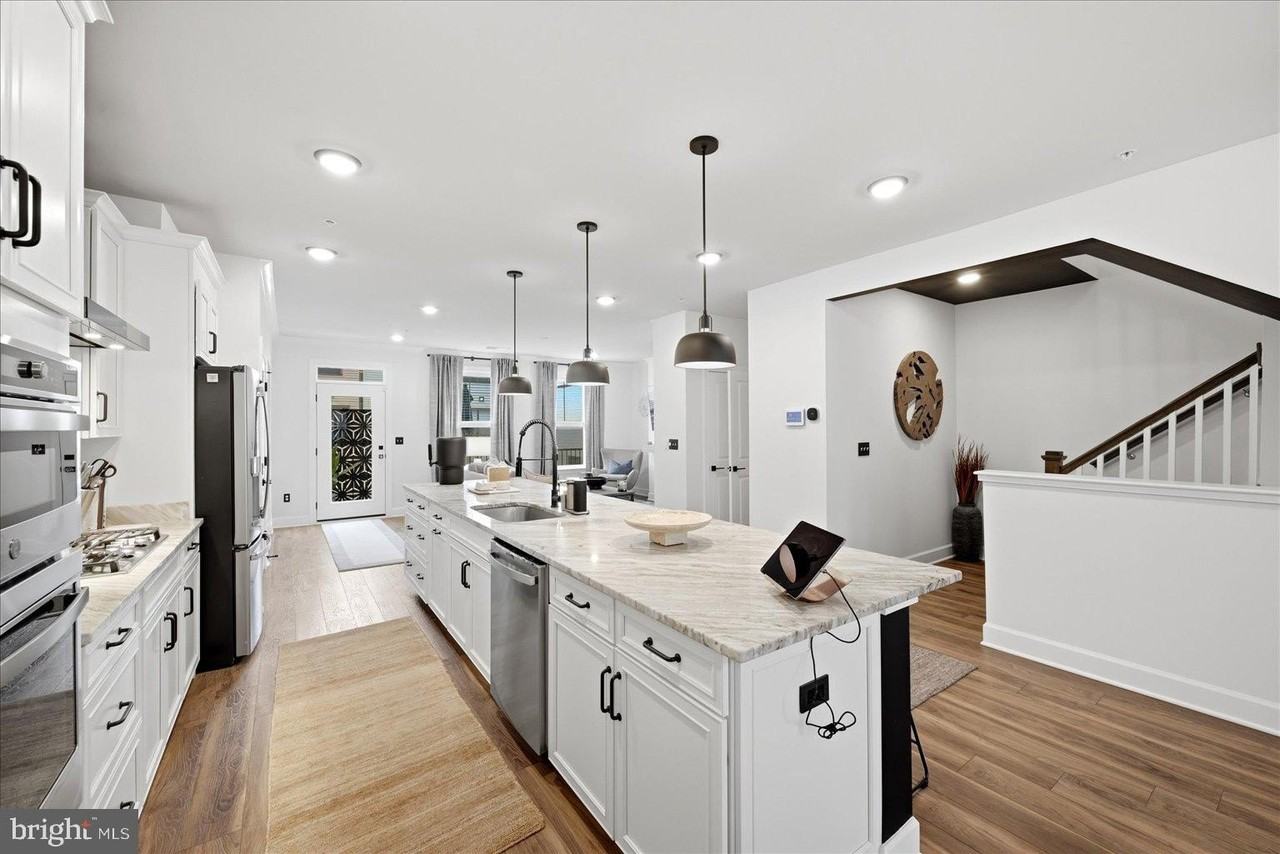 43428 Stonewood Crossing Ter - Photo 3 of 42
