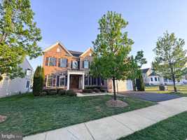 featured image of 41523 Cross Canter Dr