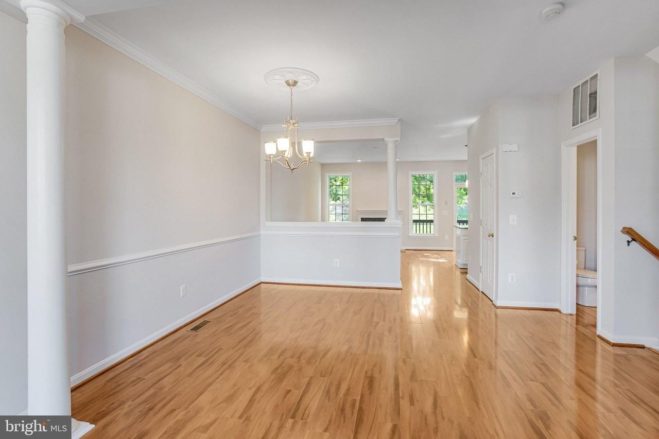 15519 Exmore Ct - Photo 2 of 38