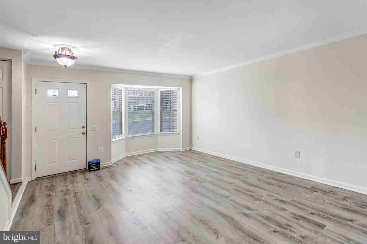12260 Granada Way - Photo 6 of 32