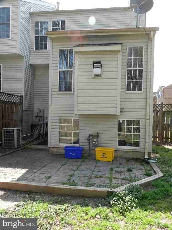12800 Silvia Loop - Photo 3 of 26