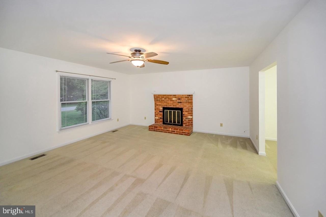 3914 Doran Rd - Photo 3 of 20
