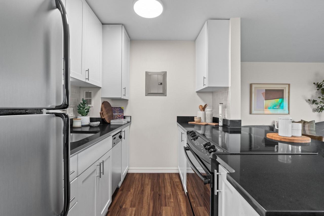Skye Apartments - Photo 6 of 30