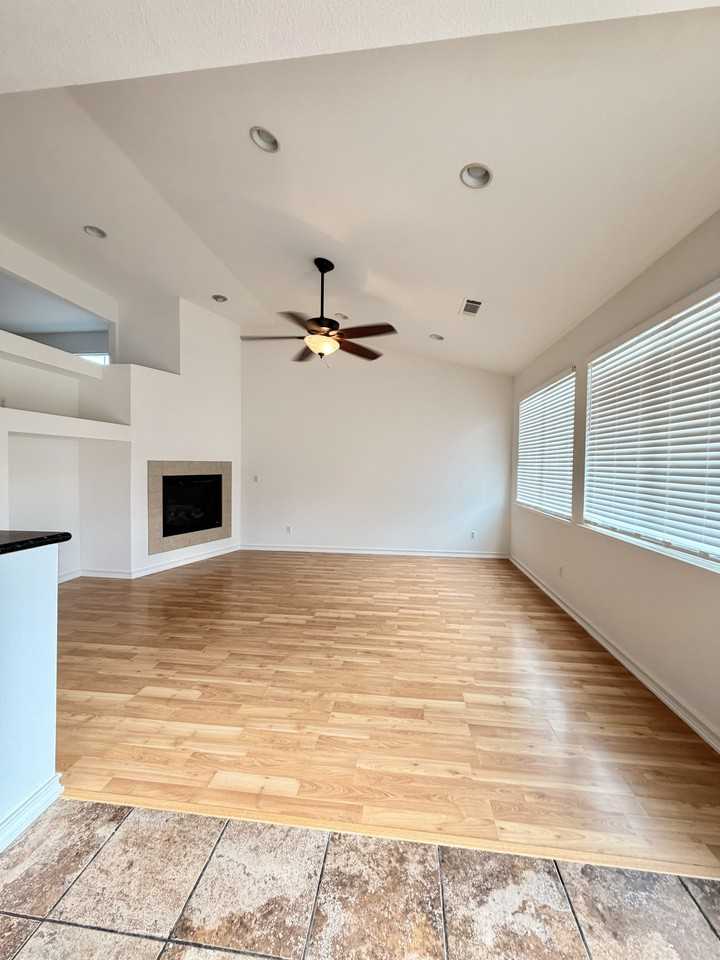 1305 Brooktrail Dr #1 - Photo 3 of 18