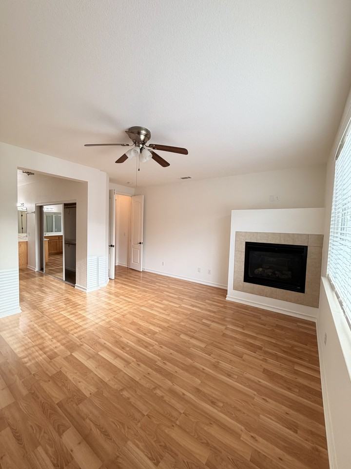 1305 Brooktrail Dr #1 - Photo 6 of 18