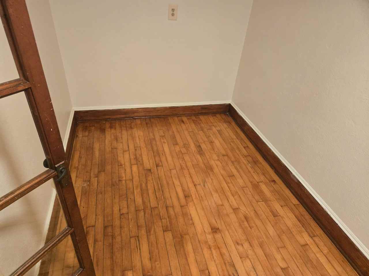 10 Suncrest Ct #3 - Photo 7 of 12
