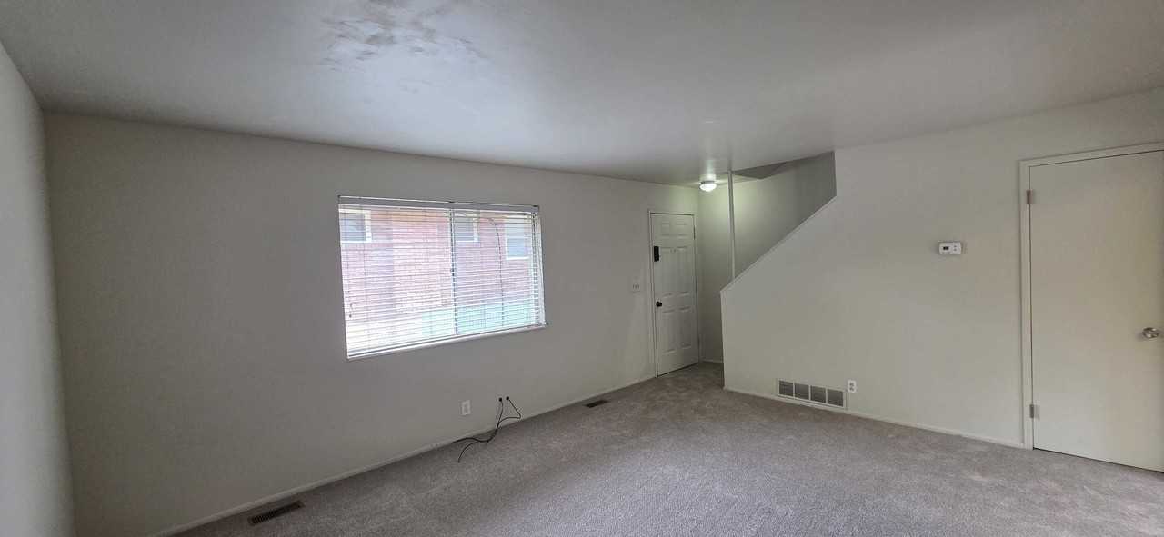 2284 S 800 E #1 - Photo 2 of 31