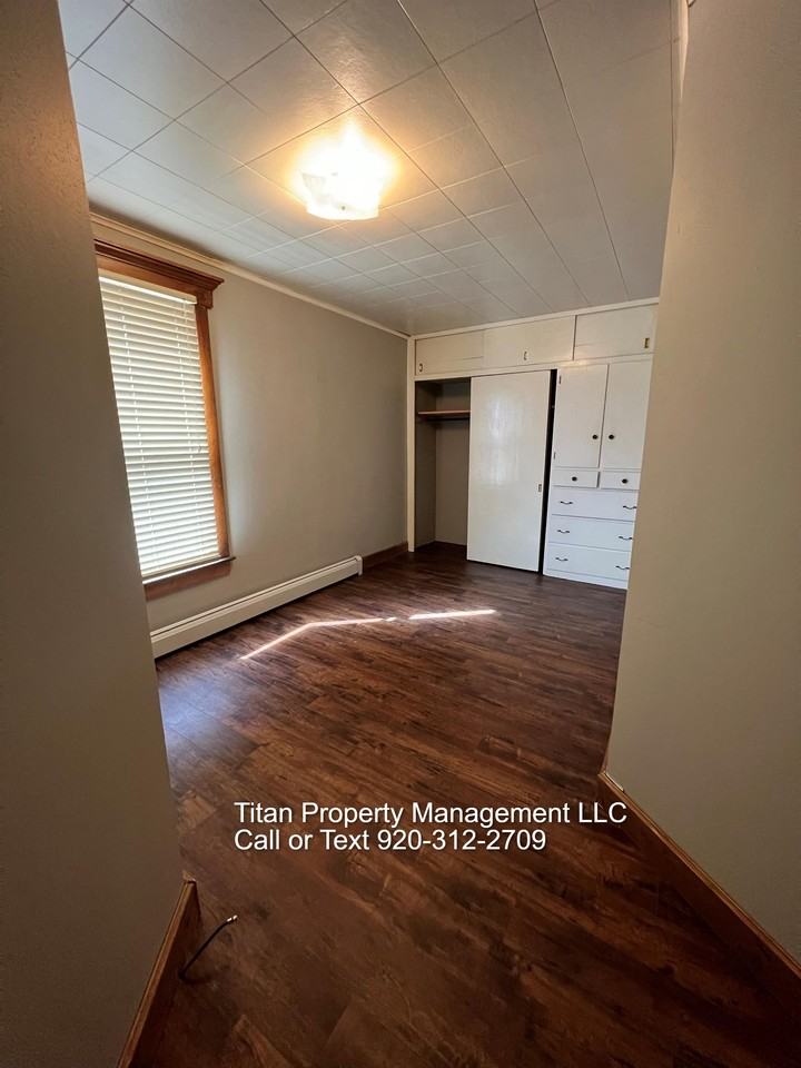 411 W 10th Ave - Photo 4 of 7