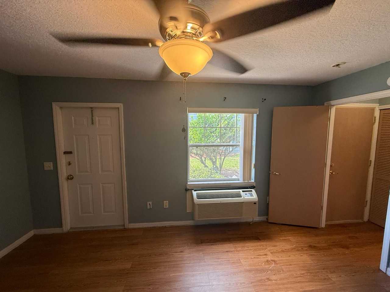843 Caribbean Dr #B - Photo 6 of 35
