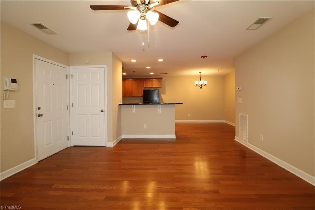 4762 Tatton Park Cir #1B - Photo 5 of 16
