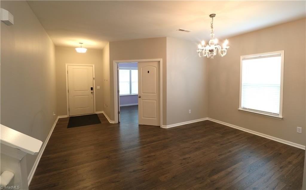 4515 Wedge Dr - Photo 3 of 40