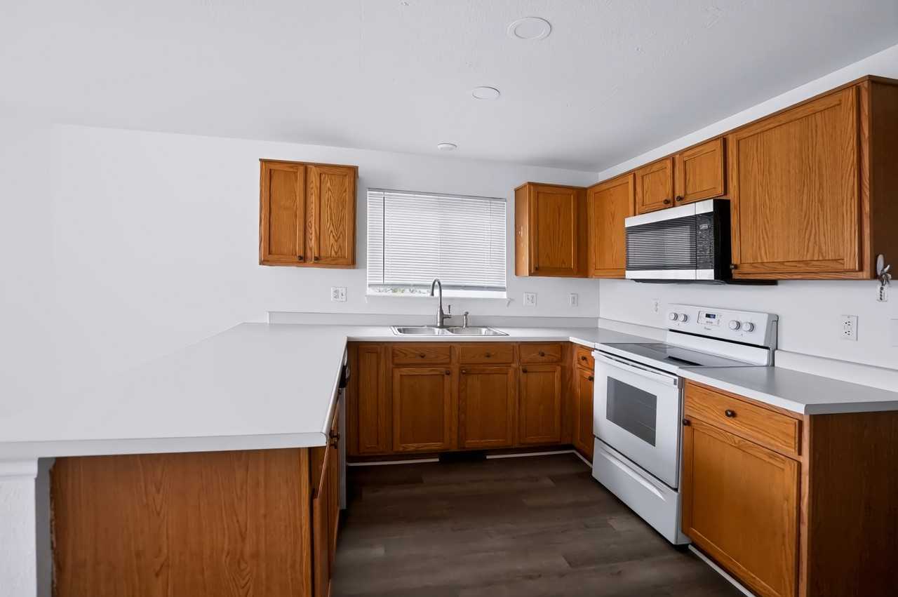 2489 Comanche Creek Dr #1 - Photo 2 of 25
