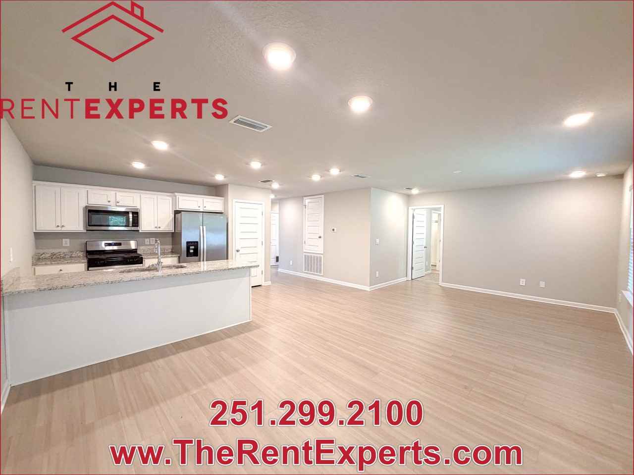 2606 Windmere Dr E #1 - Photo 3 of 30