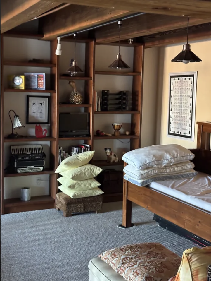 1545 Arboretum Dr #1 - Photo 2 of 5