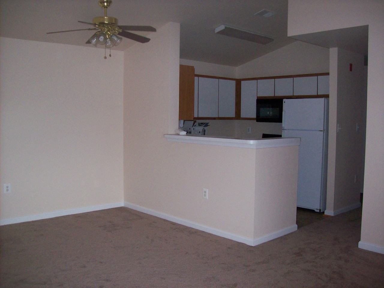 653 Constellation Sq Se #1 - Photo 3 of 5