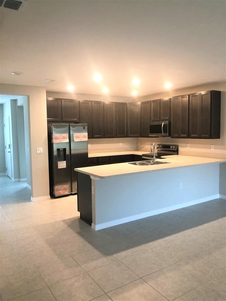 4776 Coral Castle Dr #1 - Photo 3 of 18