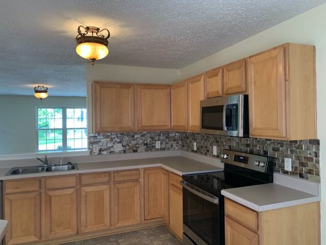 2028 Lime St #1 - Photo 4 of 20