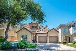 featured image of 15 Chandon Ln #1