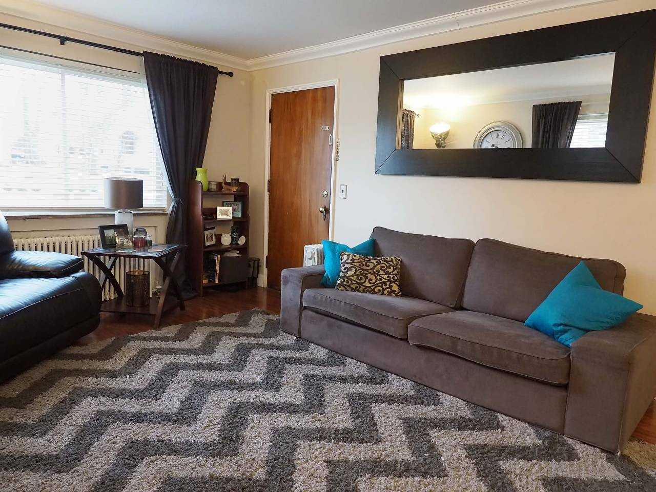 3025 Auten Ave #4 - Photo 3 of 17