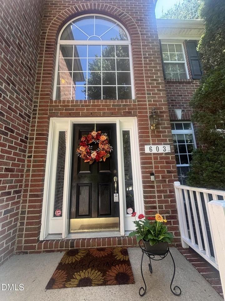 603 Harold Latta Dr - Photo 2 of 29