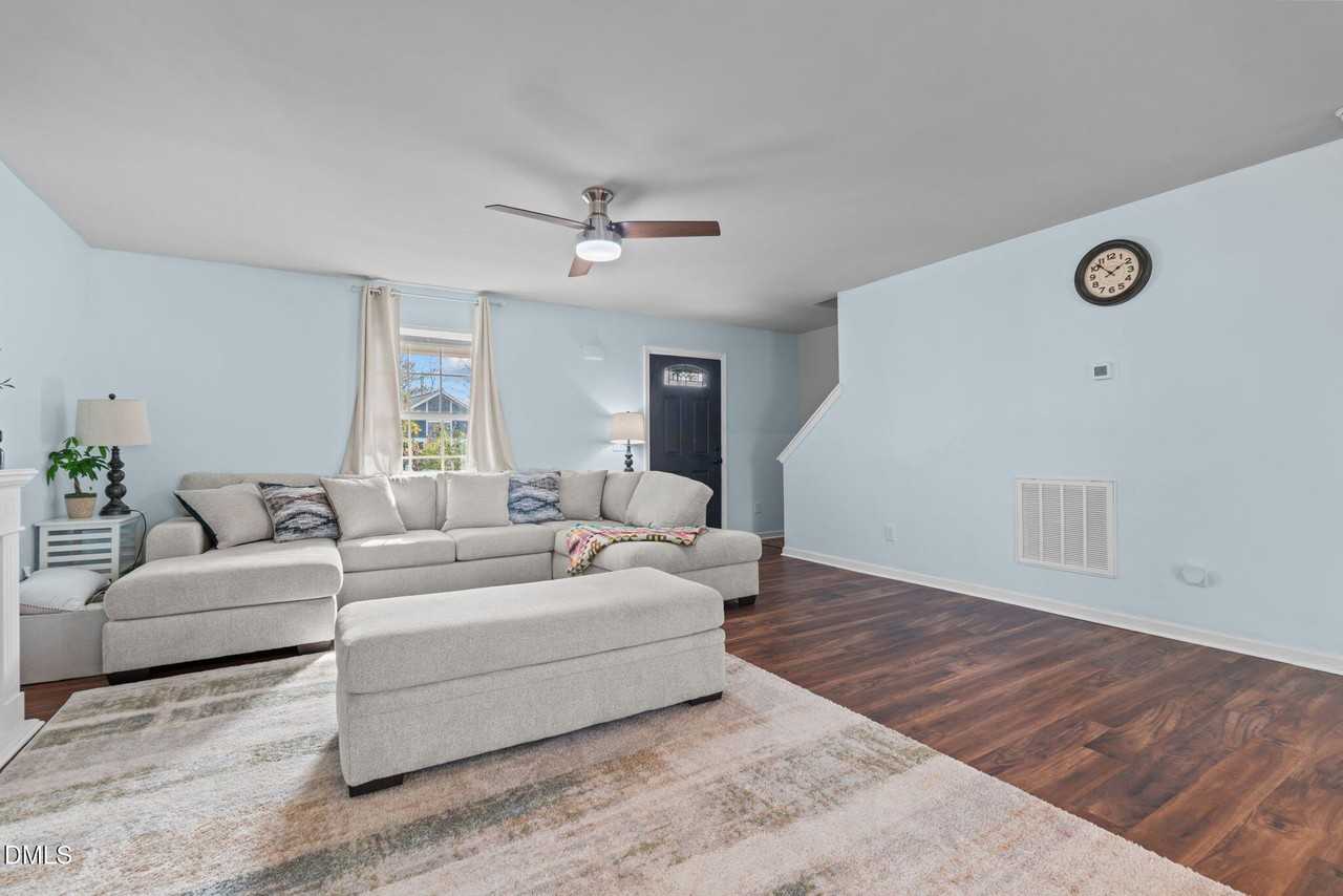759 Dayflower Ct - Photo 6 of 46