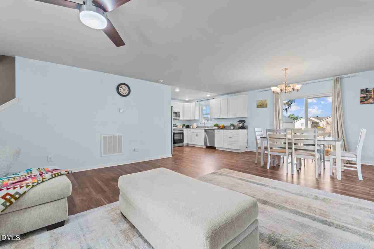 759 Dayflower Ct - Photo 7 of 46