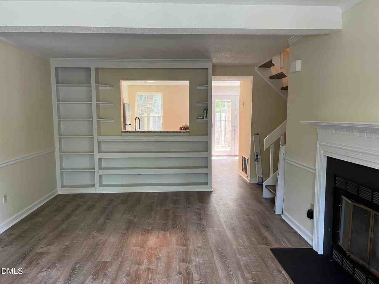 1829 Fox Sterling Dr - Photo 2 of 14