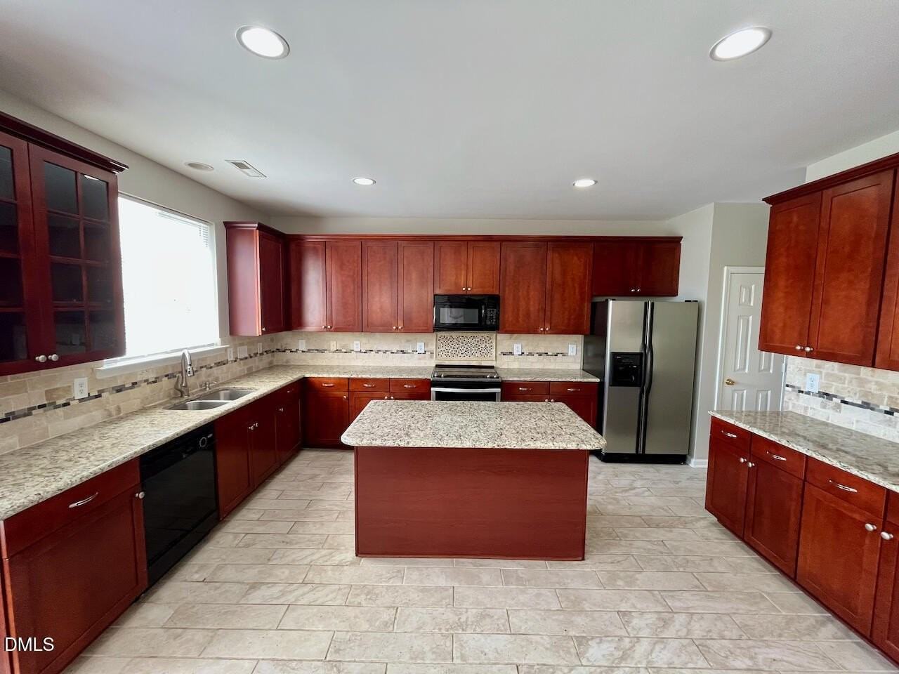 2932 Glade Aster Ct - Photo 7 of 23